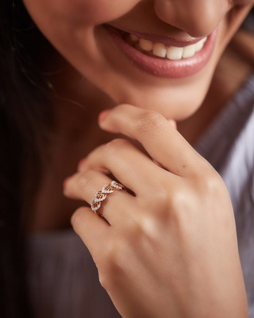 Dainty Minimalistic Diamond Jewellery