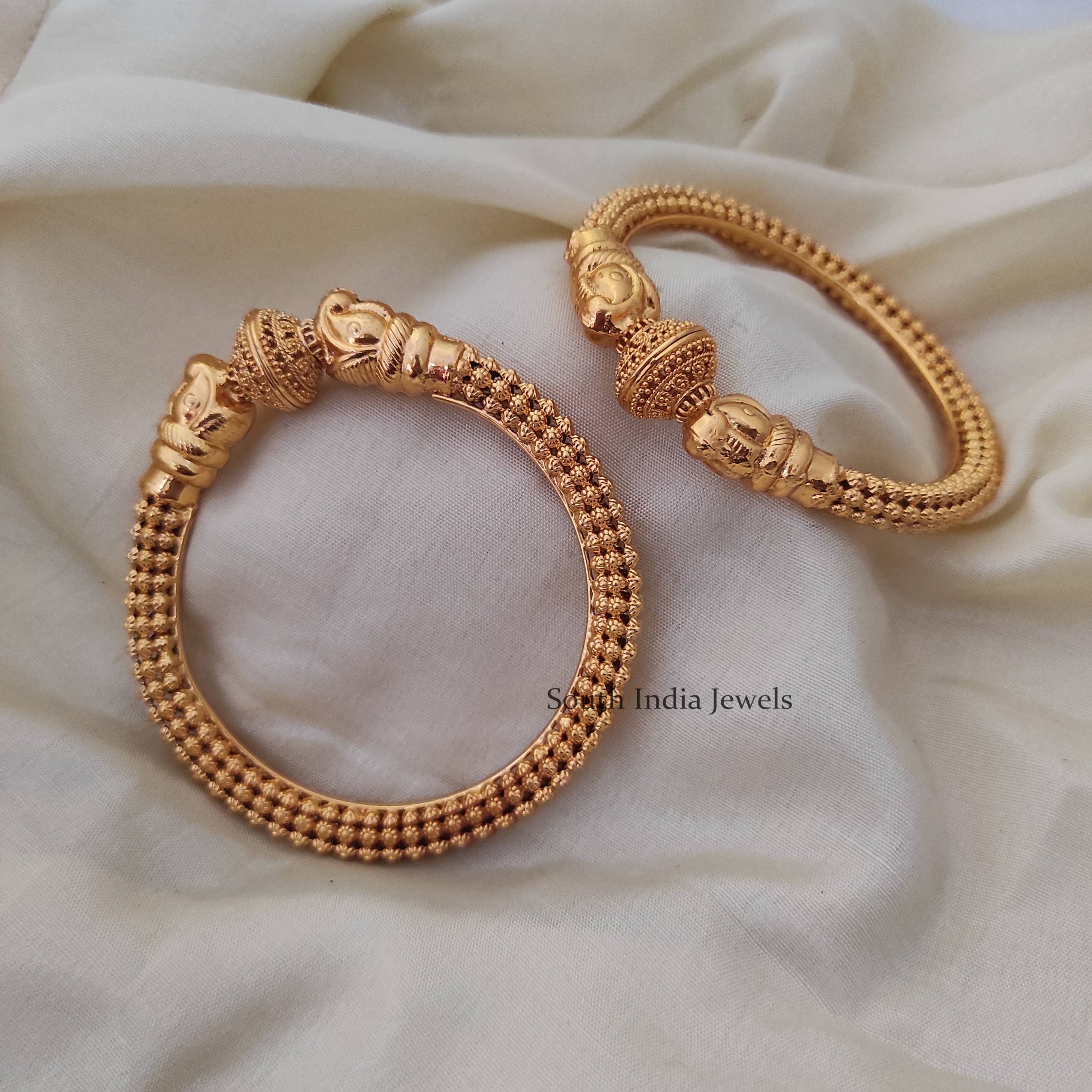 Bangles In Traditional Designs