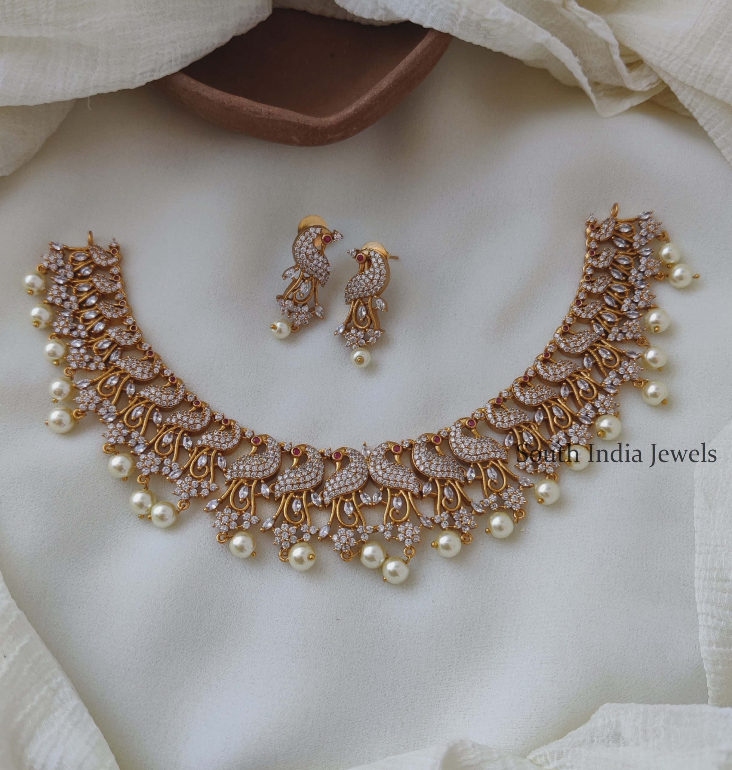 Latest stone hot sale necklace designs