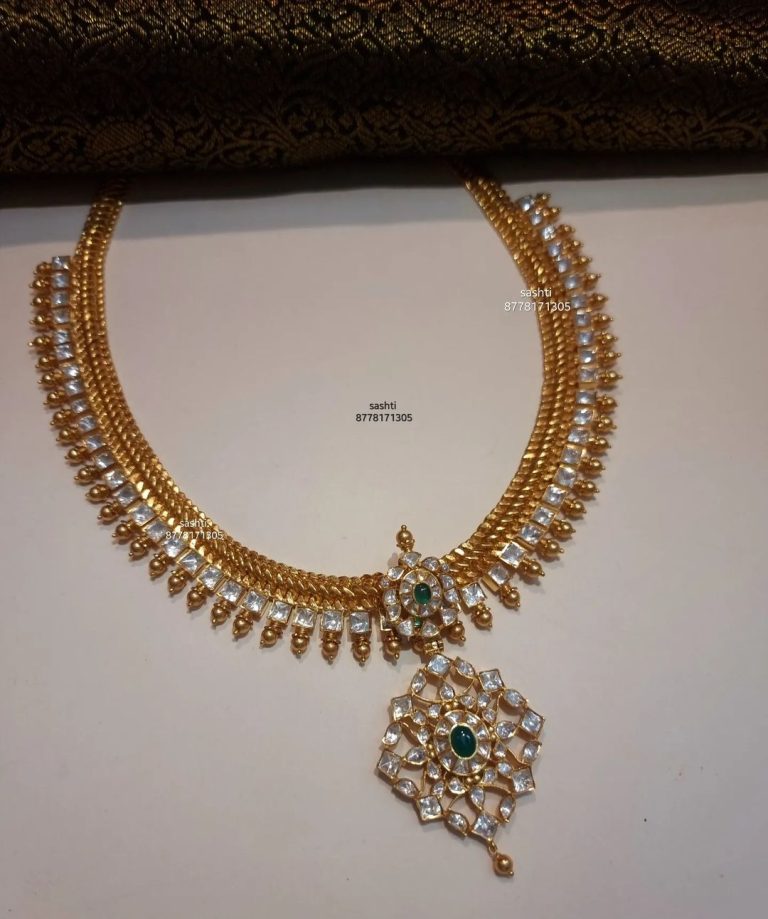 gold plated whit stone attigai necklace