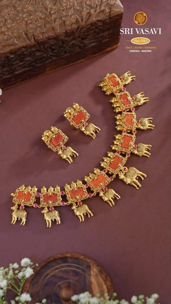 Gold Kamdhenu Necklace From 'Sri Vasavi Thanga Malligai'