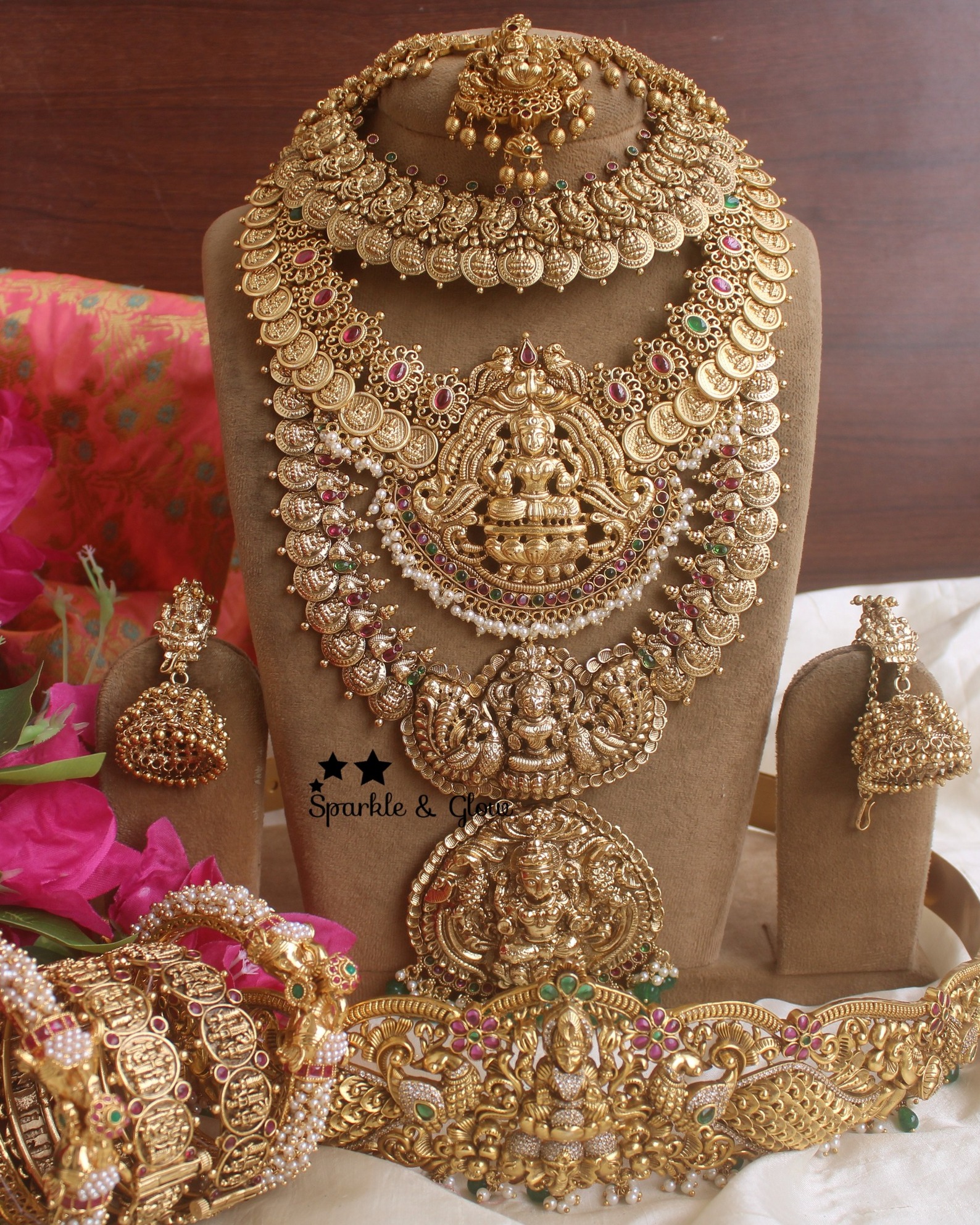 Bridal Jewellery Sets From 'Sparkles By Archana'