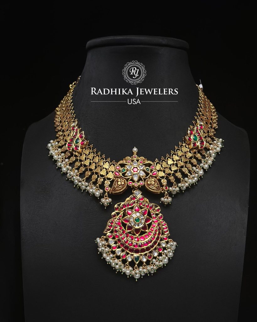 Kundan Stone Pendant Gold Necklace From 'Radhika Jewellers'