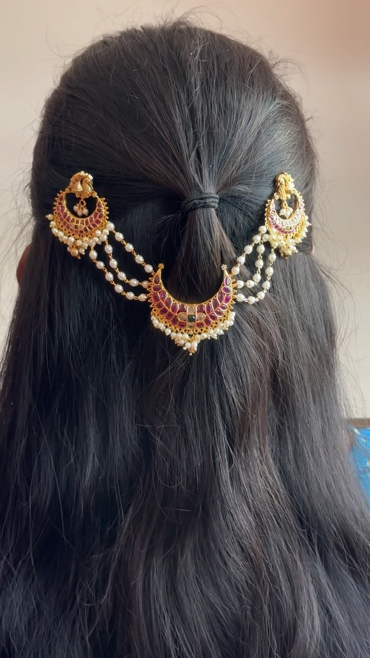 Kemp Stones With Pearl Hair Accessories From 'Aishi Jewellery'