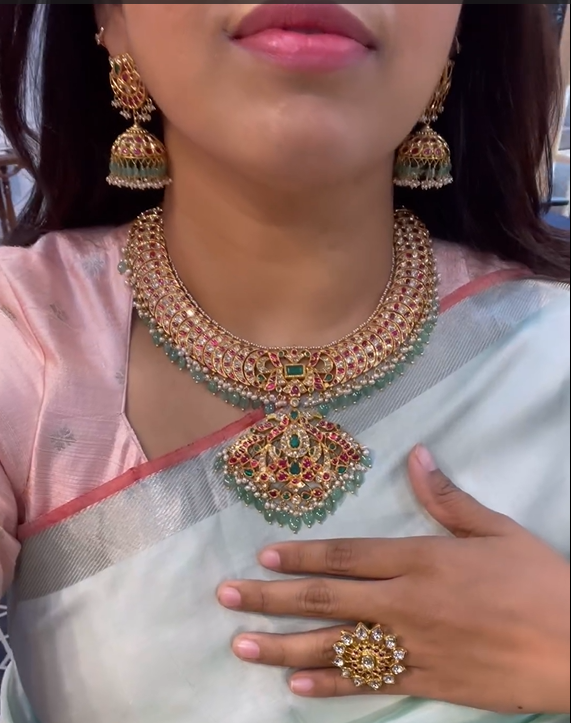 Kundan Jadau Gold Necklace From 'Aarni By Shravani'