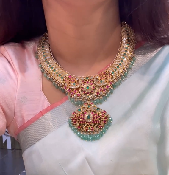 Kundan Jadau Gold Necklace From 'Aarni By Shravani'