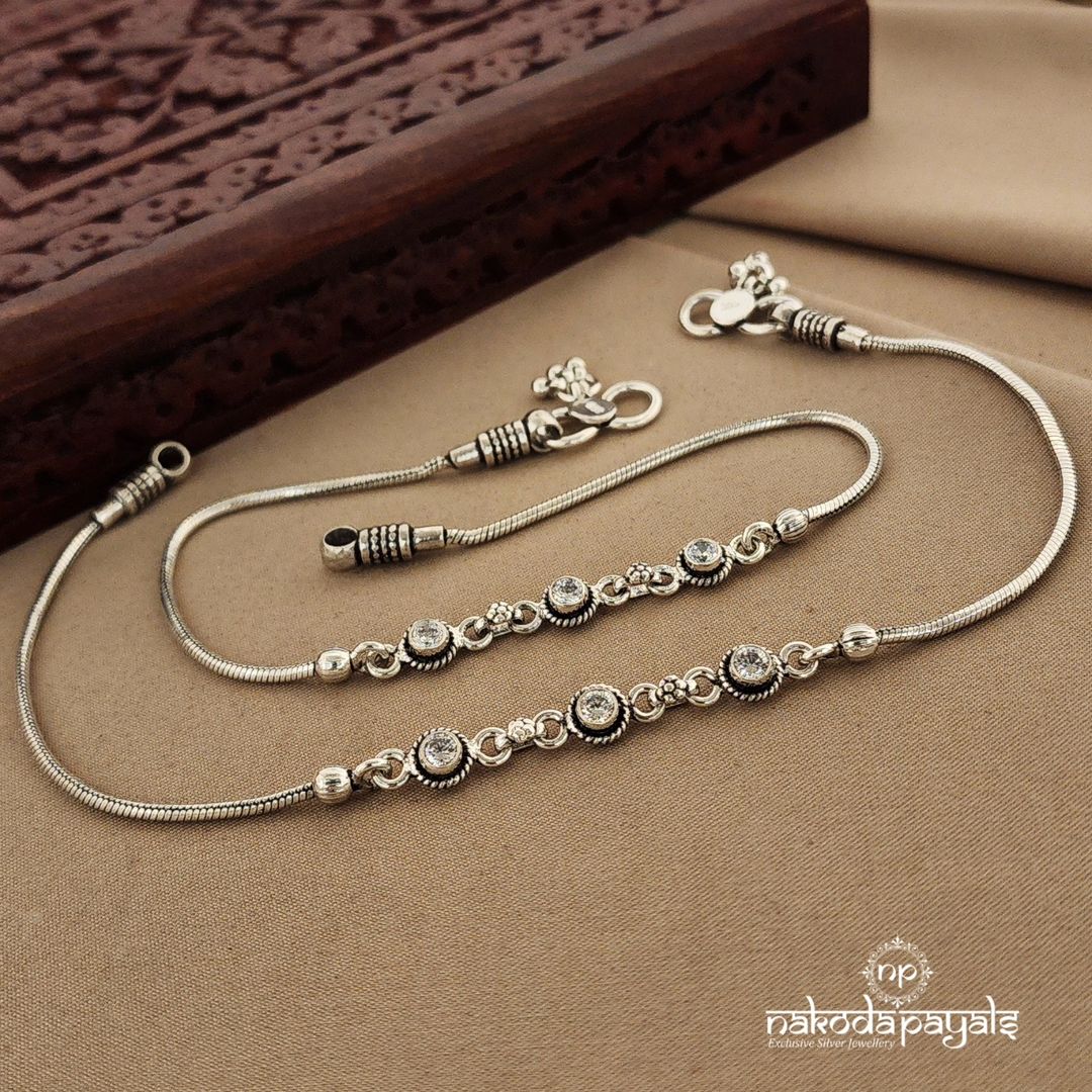 92.5 Silver Anklets From 'Nakoda Payals'