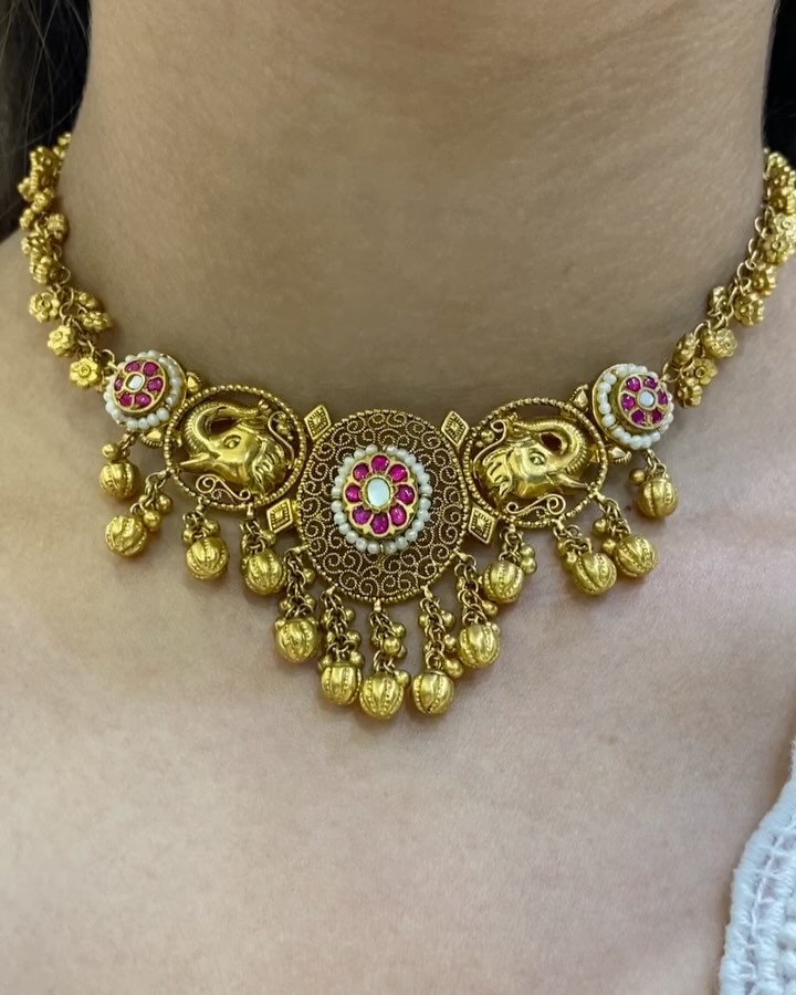 Antique Gold Jewellery Collections From 'J Chadulal Jewellers'