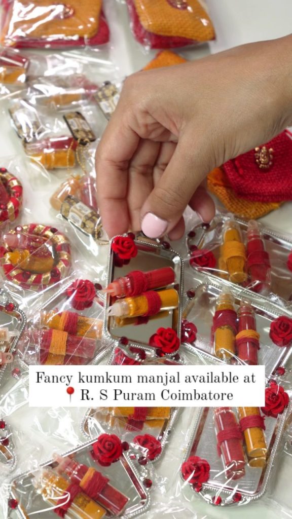 Fancy KumKum Manjal Packings for Gifts From 'Vinitaskovai'