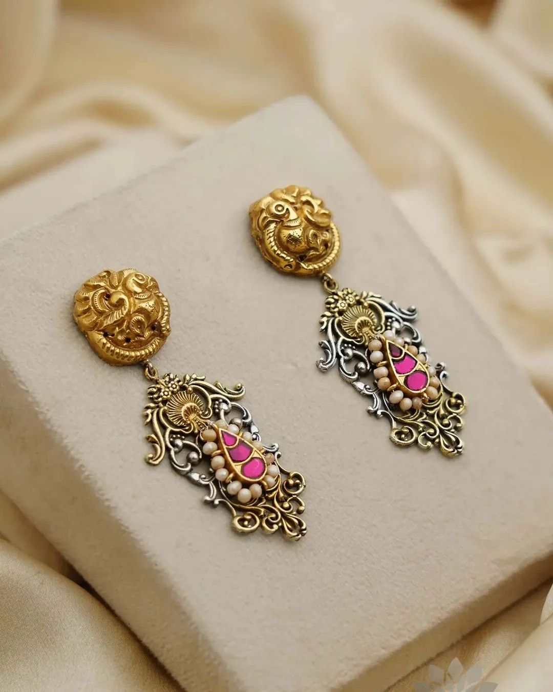 Gold Plated Dual Tone Kundan Earrings From 'Prade Jewels'