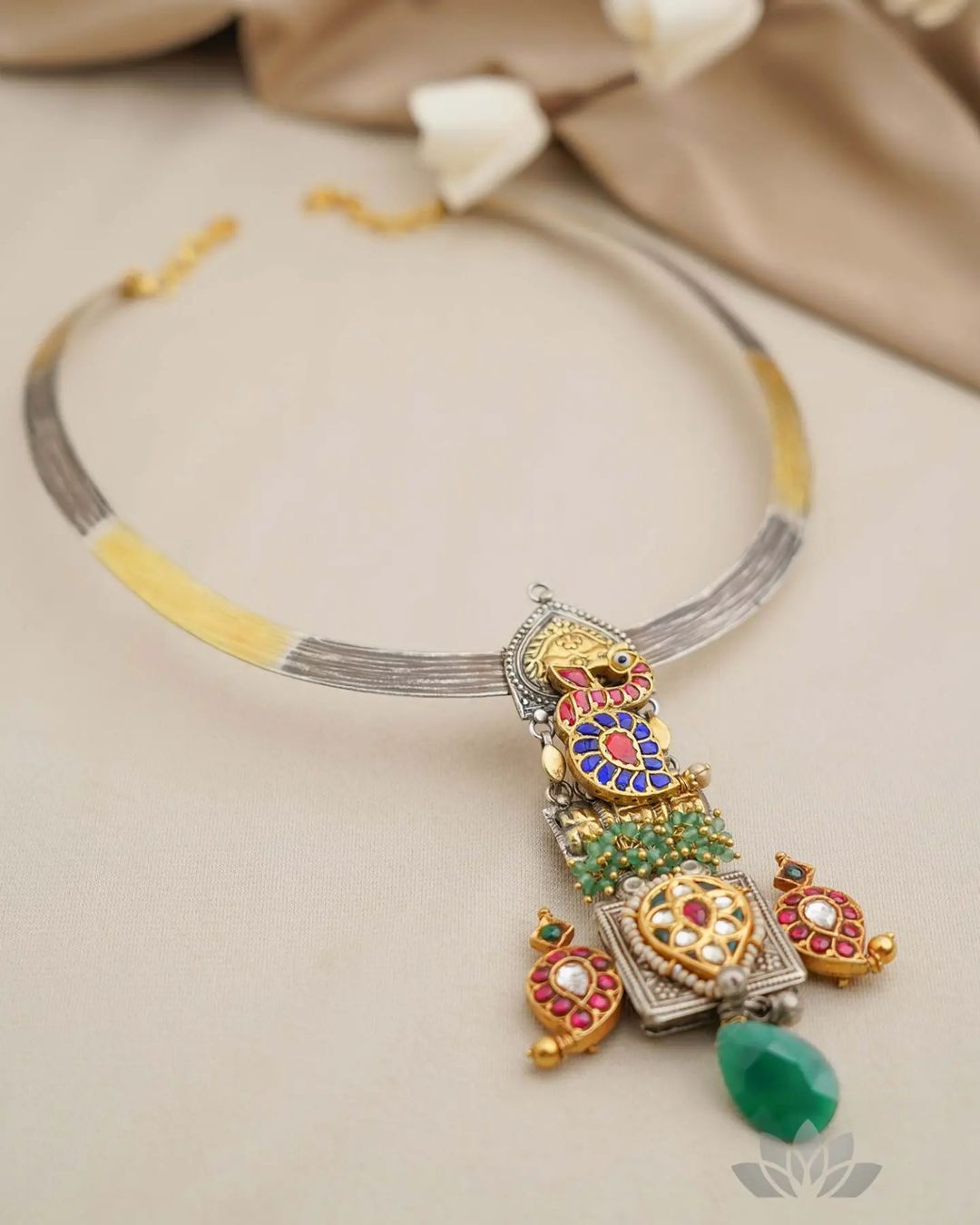 Gold Plated Kundan Hasli Necklace From 'Prade Jewels'