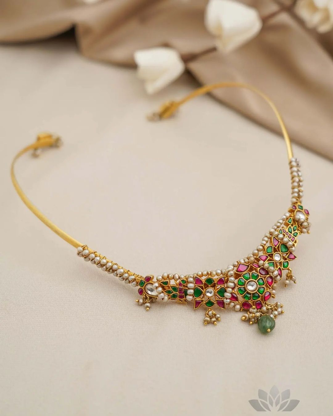 Gold Plated Kundan Hasli Necklace From 'Prade Jewels'