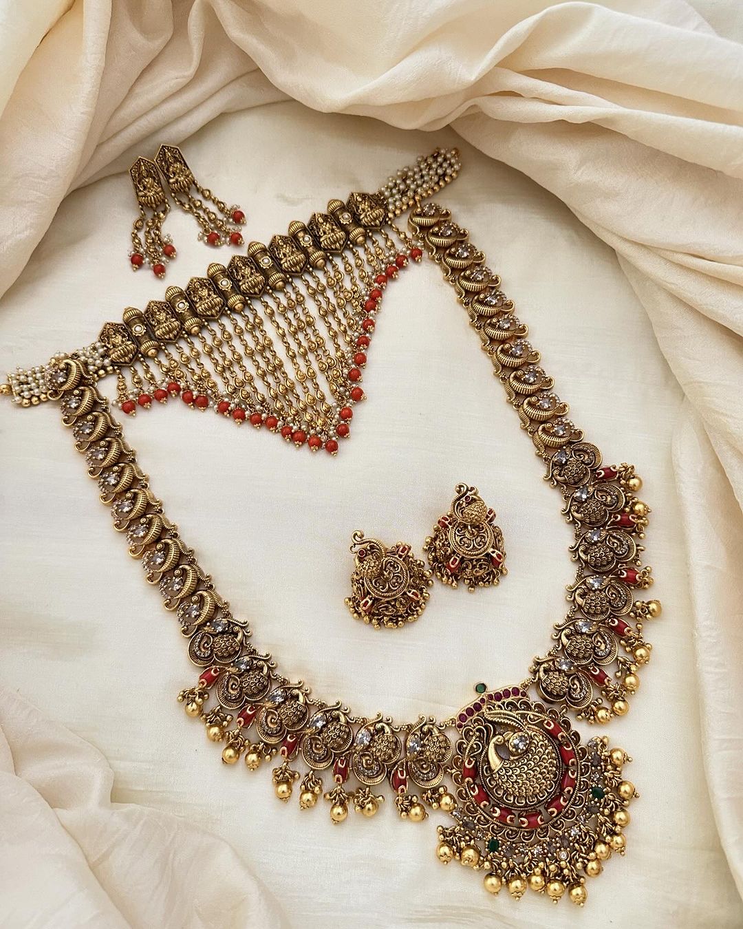 Premium Gold Look Alike Jewellery Sets From 'Vriksham'