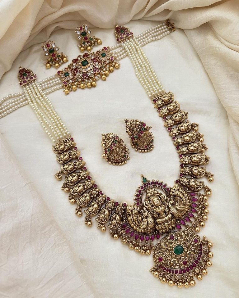 Premium Gold Look Alike Jewellery Sets From 'Vriksham'