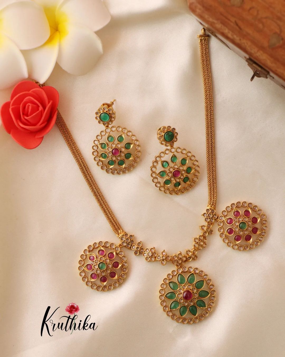 Simple Pendant with Chain Sets From 'Kruthika Jewellery'