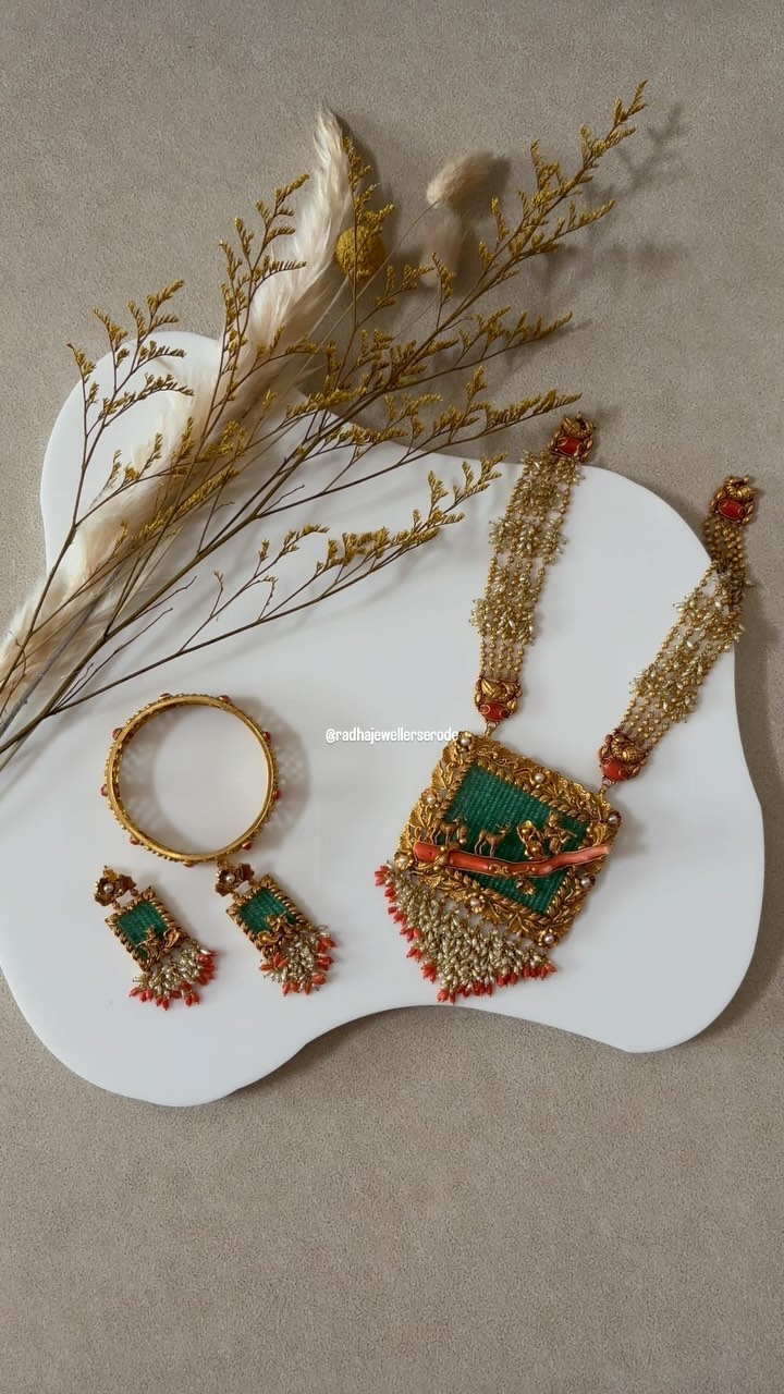 Coral And Emerald Gold Necklace From 'Radha Jewellers Erode'