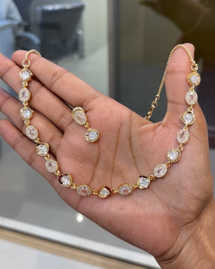 Moissanite Necklace Sets From 'Shrini Jewellery Shop'