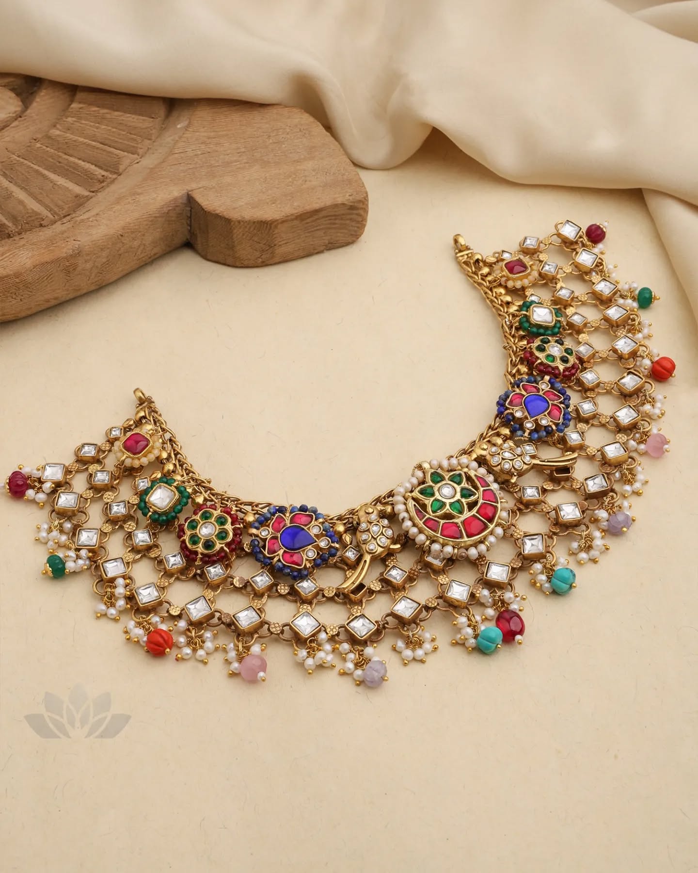 Statement Dual Tone Kundan Necklaces From 'Prade Jewels