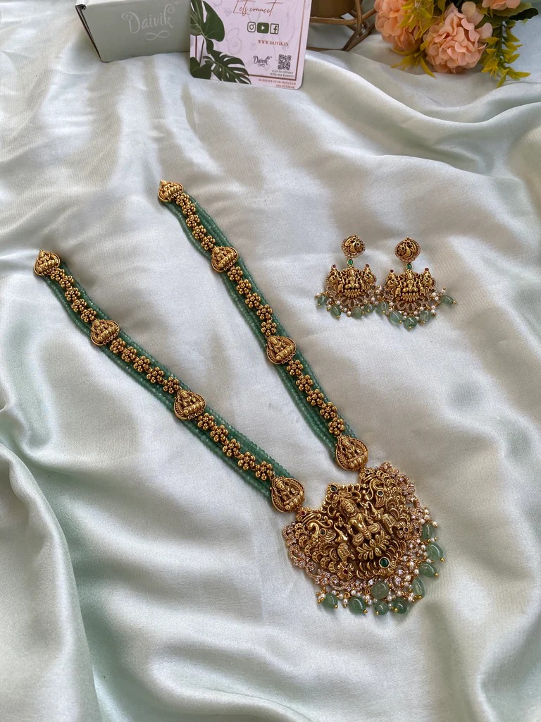 Bridal Lakshmi Motif Green & Gold Beads Haram From 'Daivik'