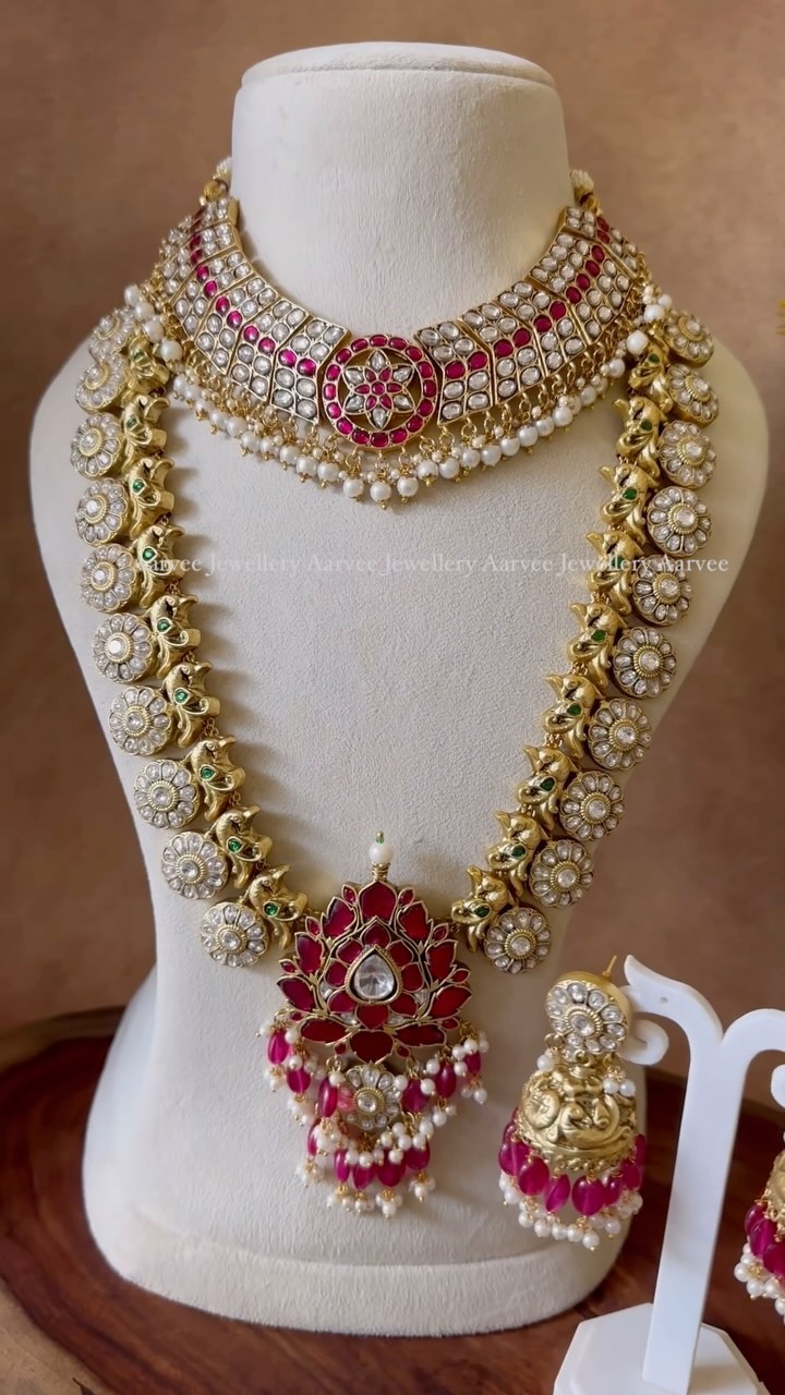 Gold Plated Jadau Kundan Jewellery Set From 'Aarvee Jewellery' 