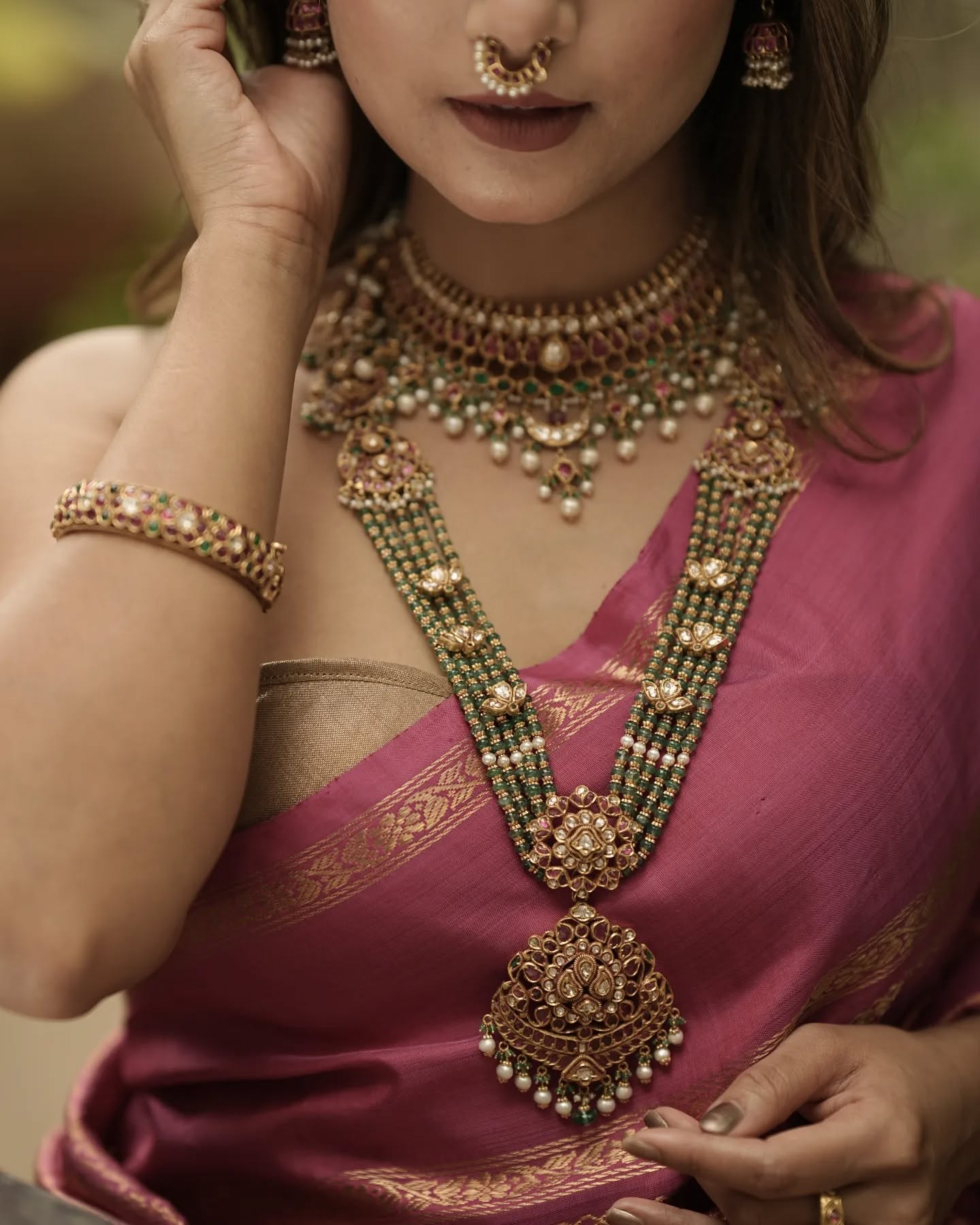 Kundan Stones Gold Jewellery Set From 'Arnav Jewellery'