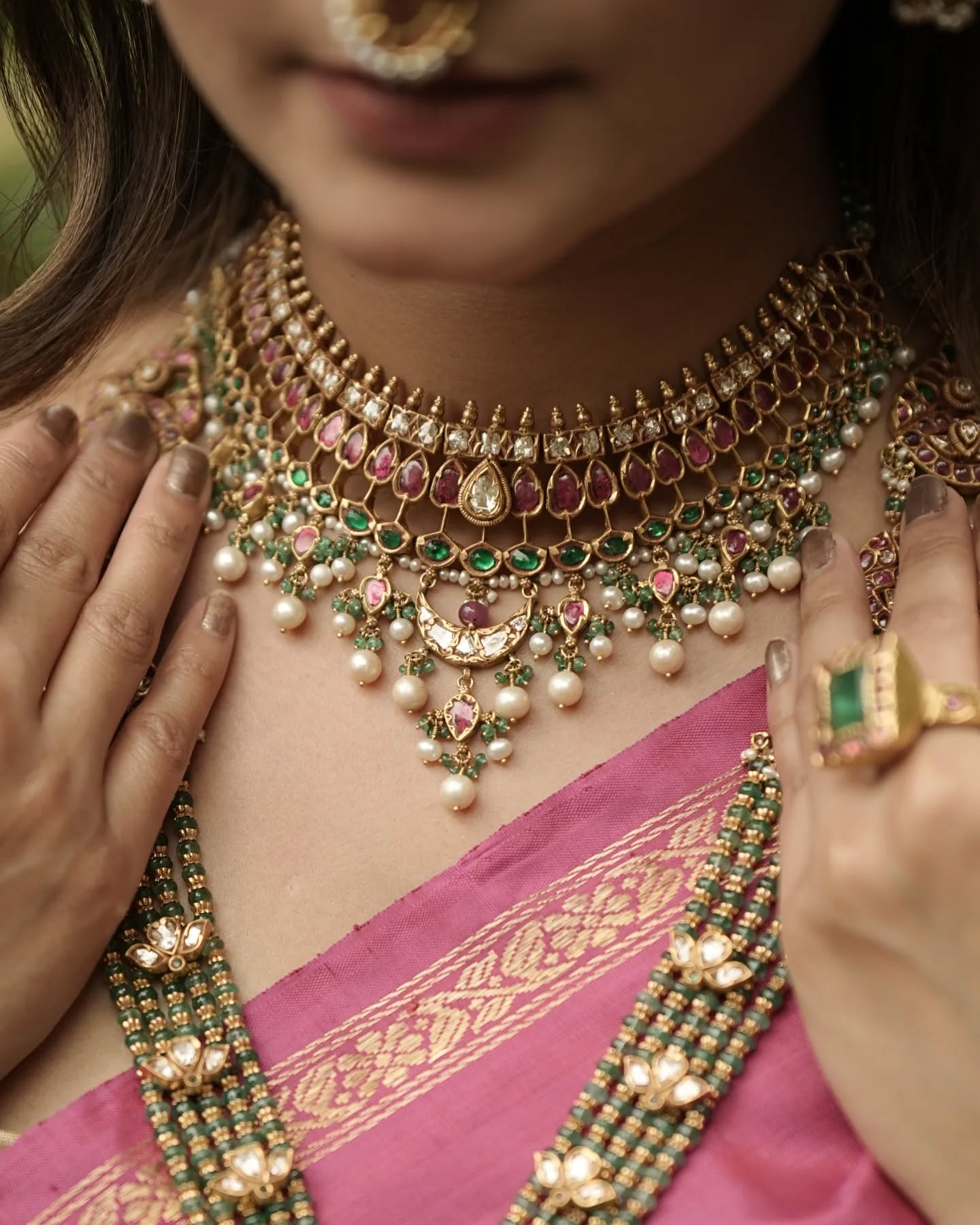 Kundan Stones Gold Jewellery Set From 'Arnav Jewellery'