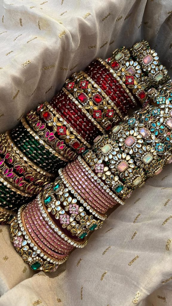 Glass Kundan Bangle Set From 'Bangles of Kratfiverse'