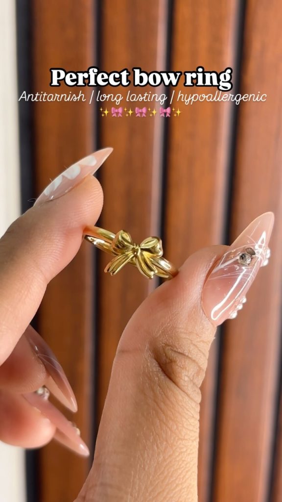 Imitation Bow Finger Ring From 'Anantajuel'