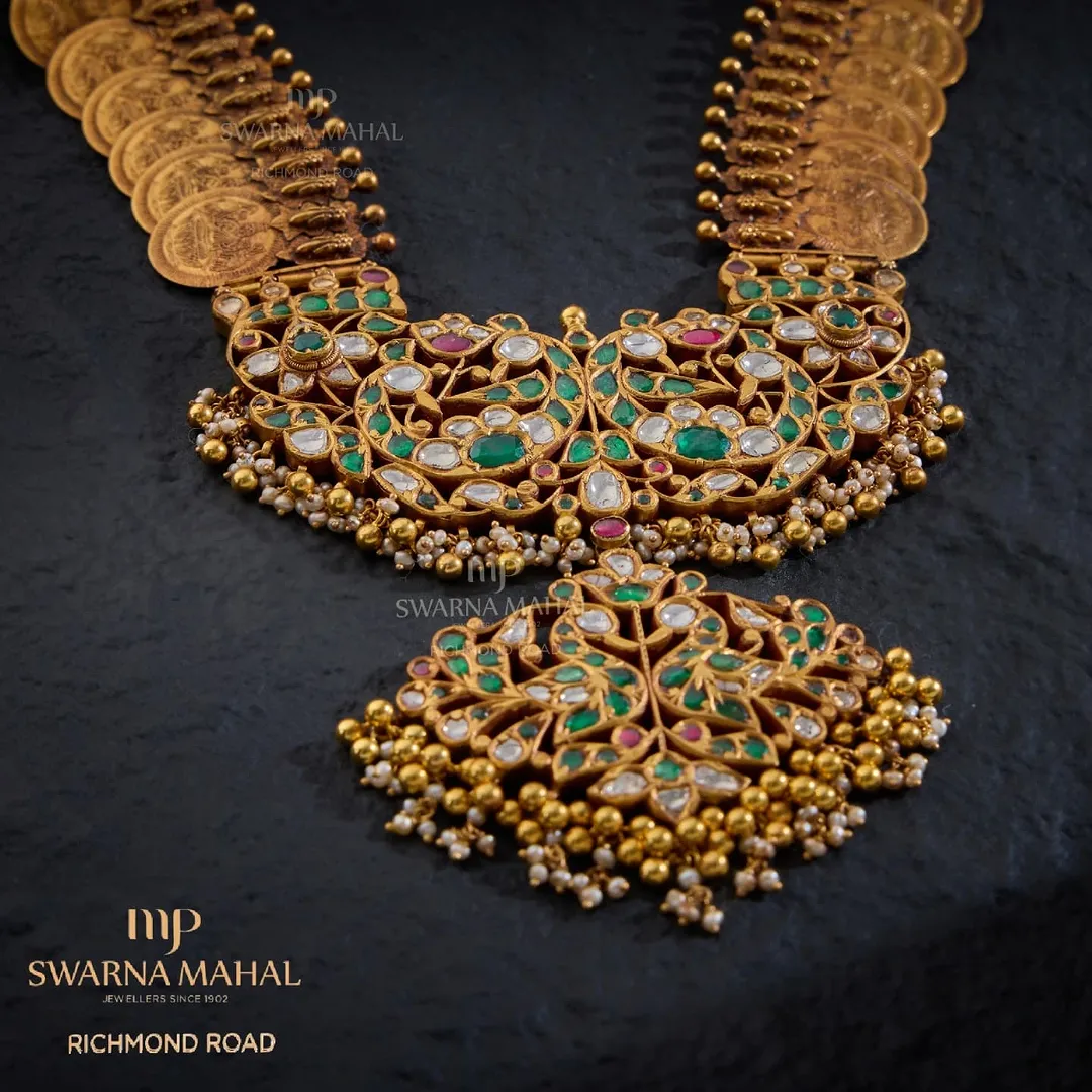 Antique Green Necklace Sets From 'MPS Swarna Mahal'