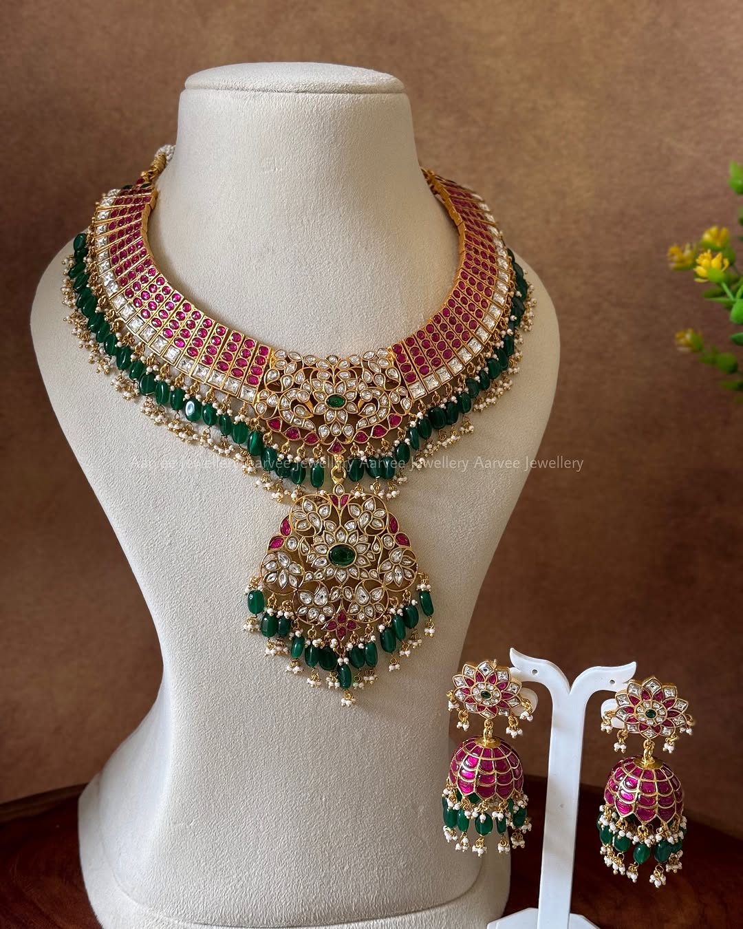 Gold Plated Silver Jadau Kundan Jewellery Sets From 'Aarvee Chennai'