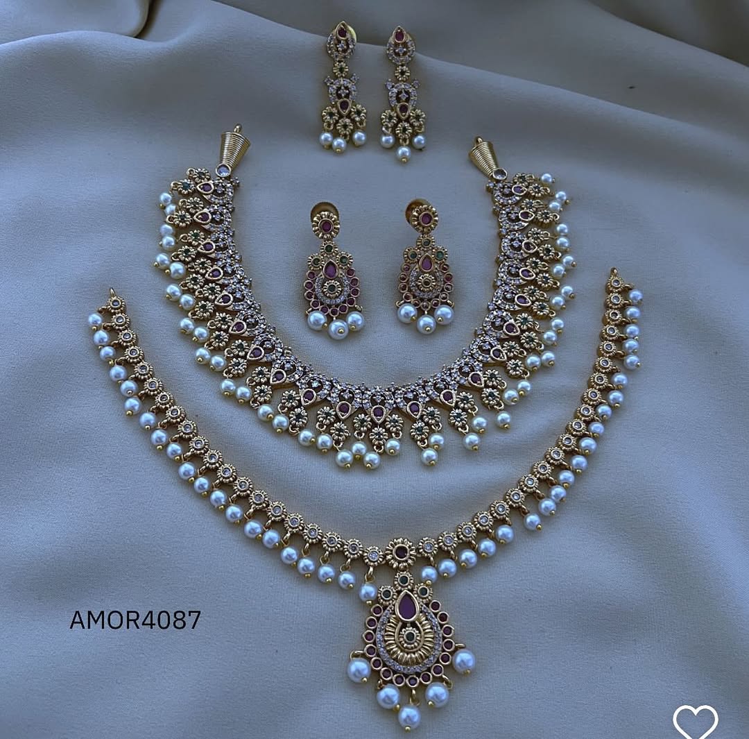 Imitation Jewellery Sets From 'Amora Arts And Jewels'