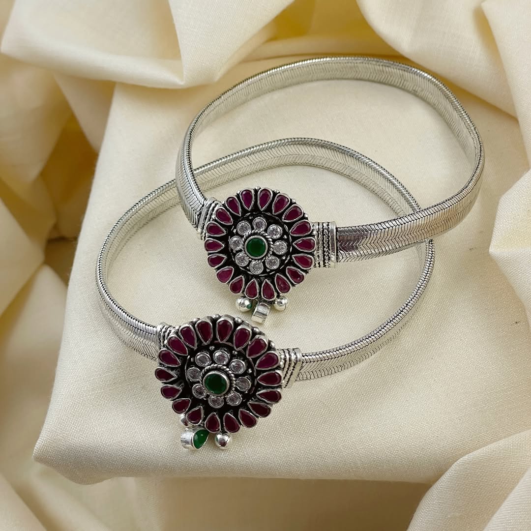 Daily Wear Pure Silver With Oxidized Anklets From 'Silver Store Matapayals'