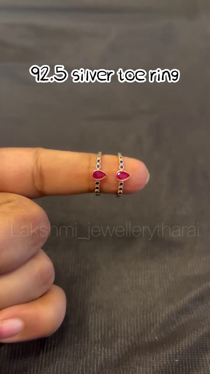 92.5 Silver Toe Rings Collecton From 'Lakshmi Jewellery Tharai'
