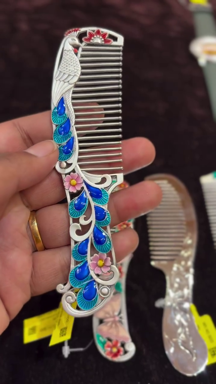 Royal Luxury Silver Comb Collections From 'The Velli Shop'