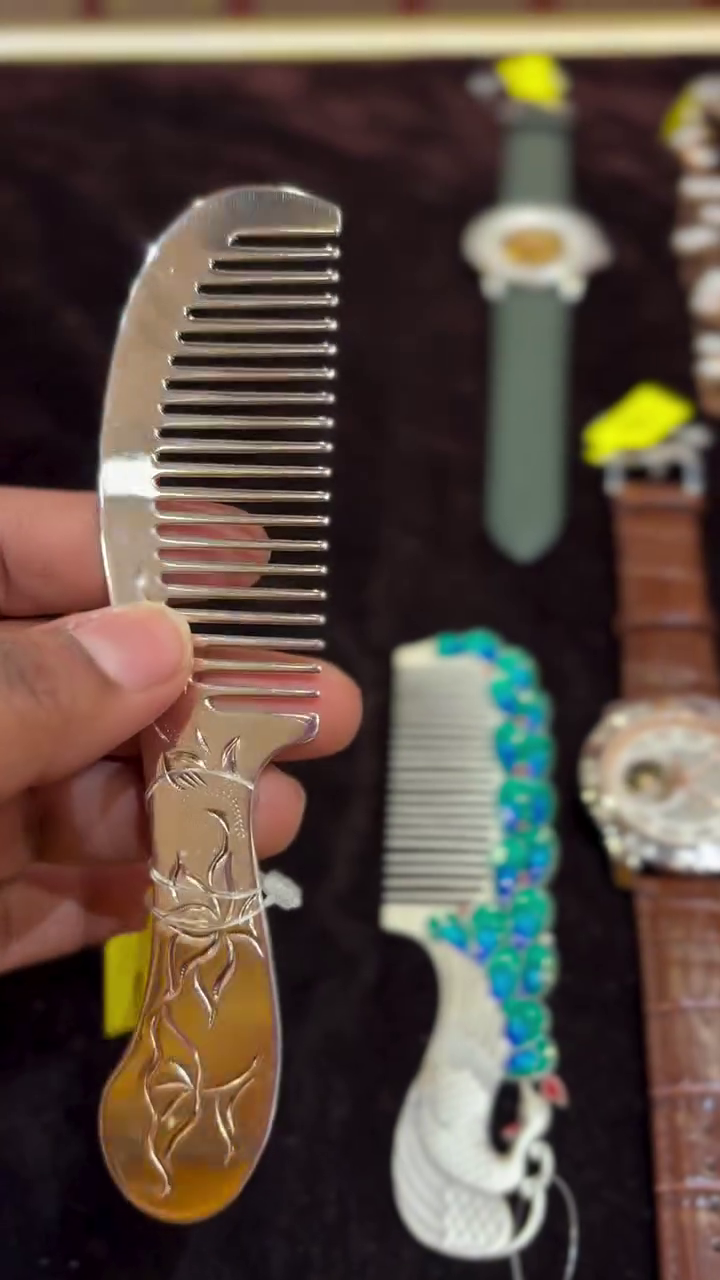 Royal Luxury Silver Comb Collections From 'The Velli Shop'