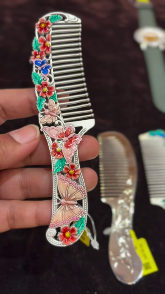 Royal Luxury Silver Comb Collections From 'The Velli Shop'