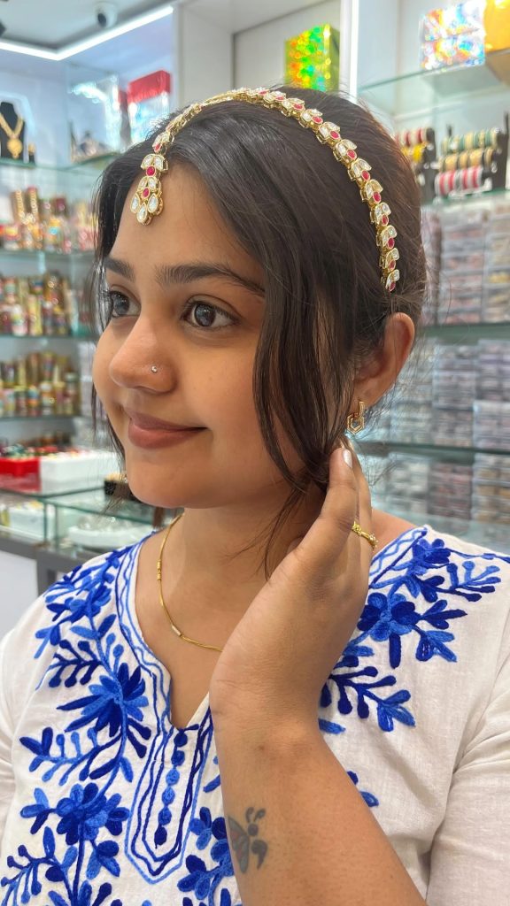 Bridal Mathapatti Bindiya From 'Moh Sangam'