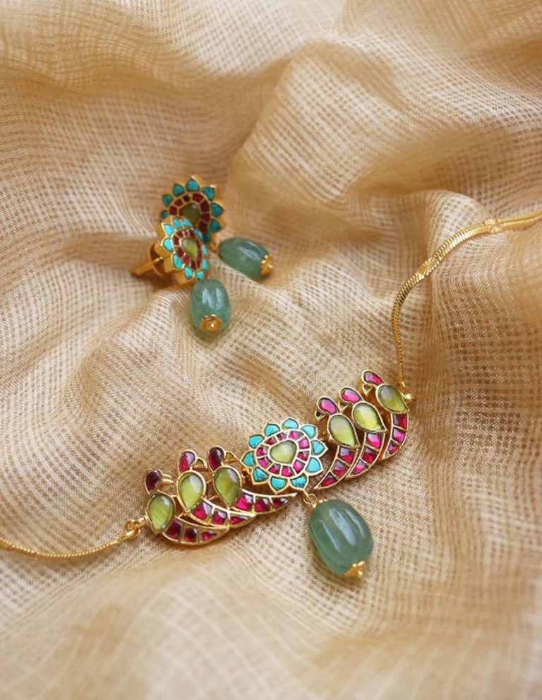 Imitation Necklace Sets From ‘Zahana’