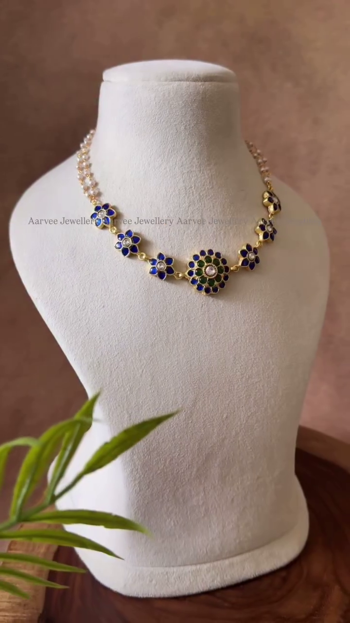 Jadau Kundan Pearl Necklace Set From 'Aarvee Chennai'