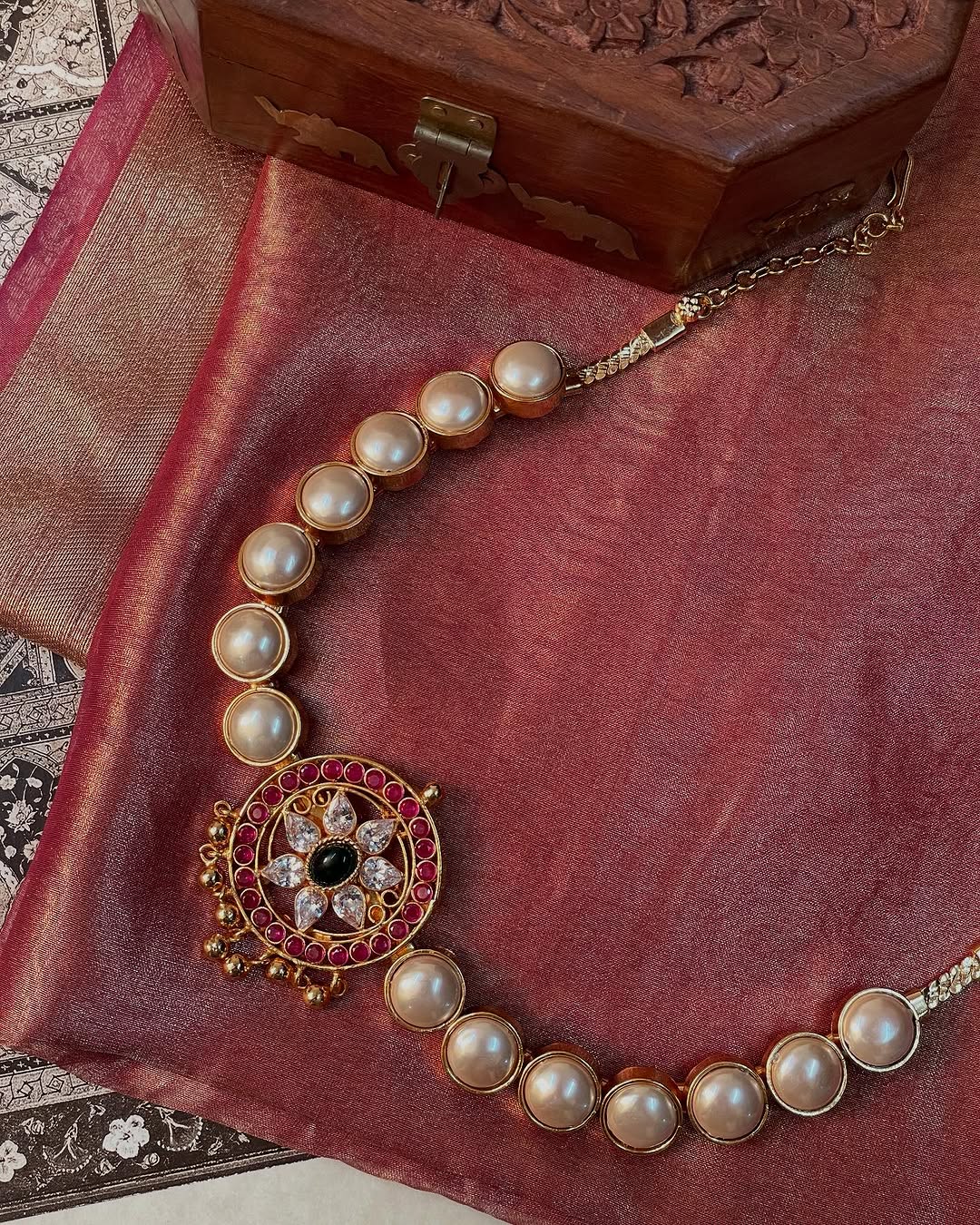 Pearl Necklace With Kemp And Zircon Stones Pendant From 'Queens Jewel Emporium'