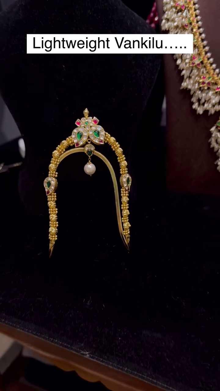 Traditional Nakshi Kundan Vanki From 'Alekhya Reddy Jewellery'