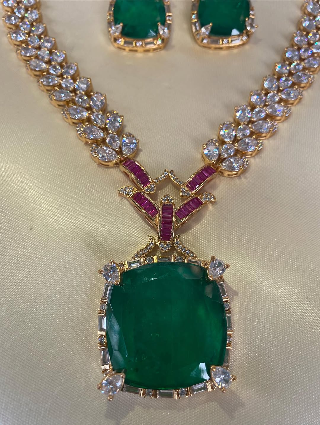 Emerald White Stone Necklace From 'Jewellss By Sukritiii'