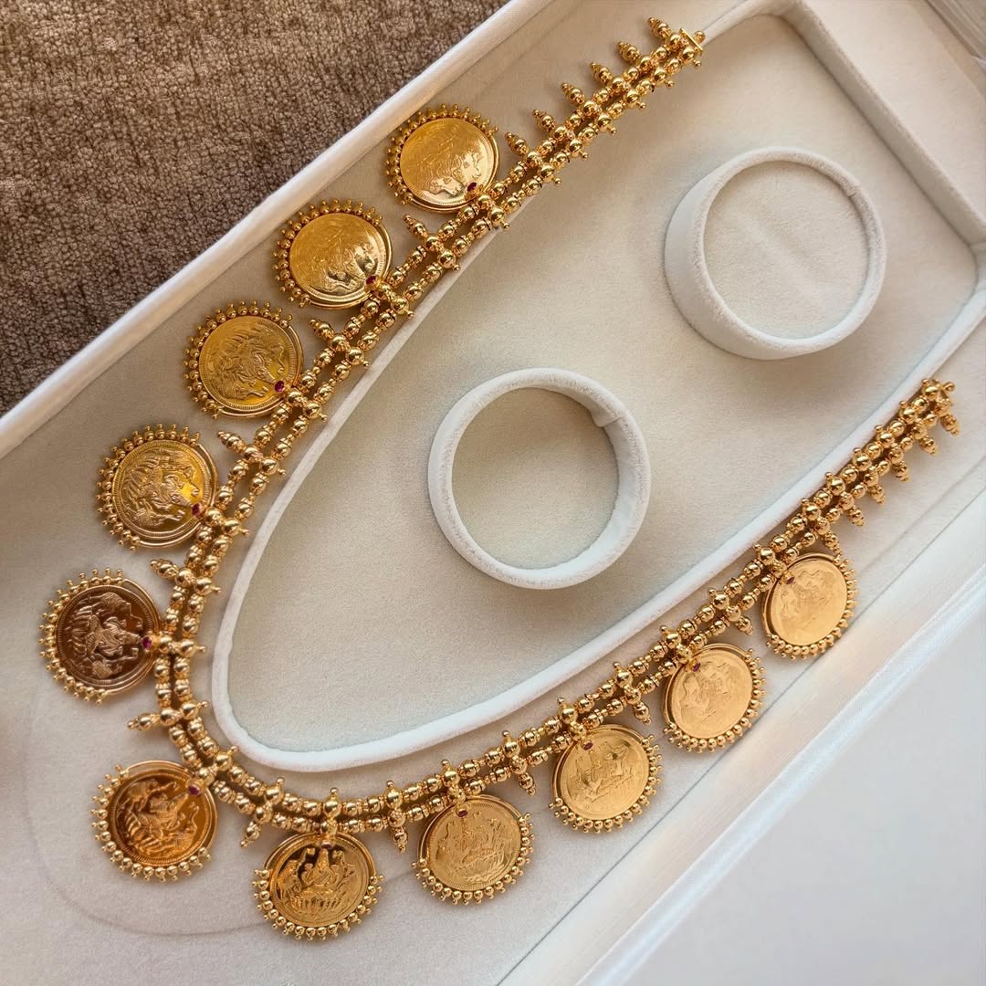 Goddess Lakshmi Kasu Necklace From 'Balkunje Jewellers'