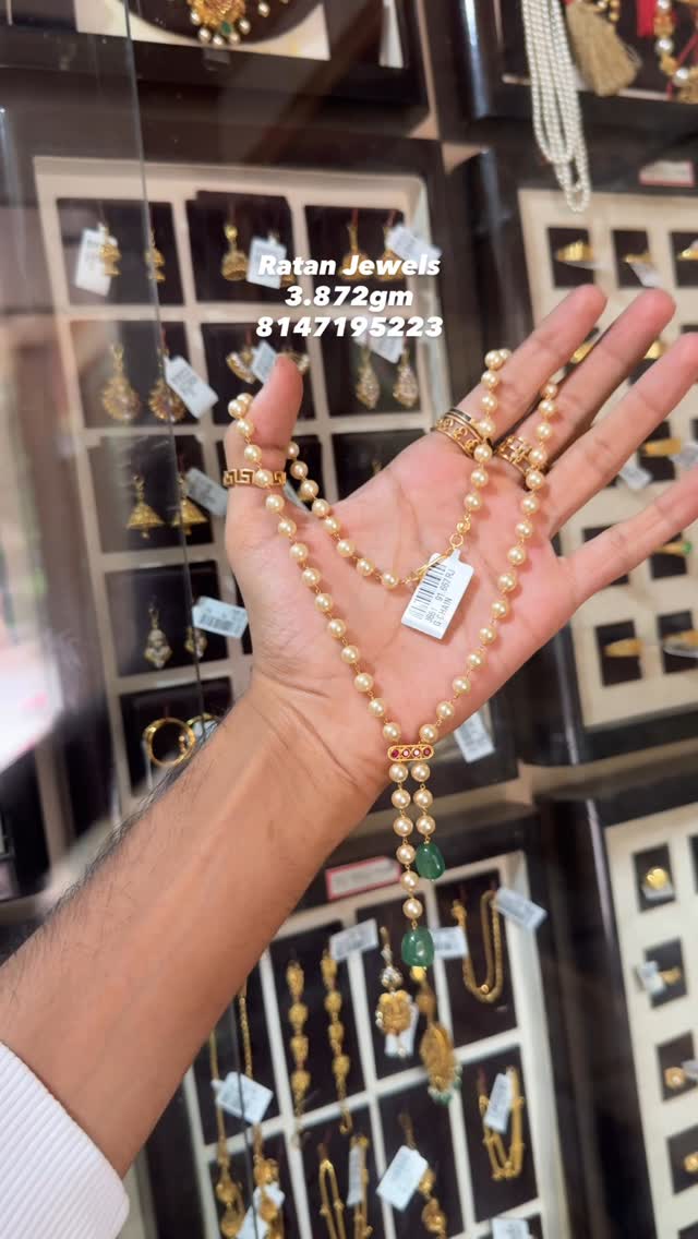 Pearl Gold Chain From 'Ratan Jewels'