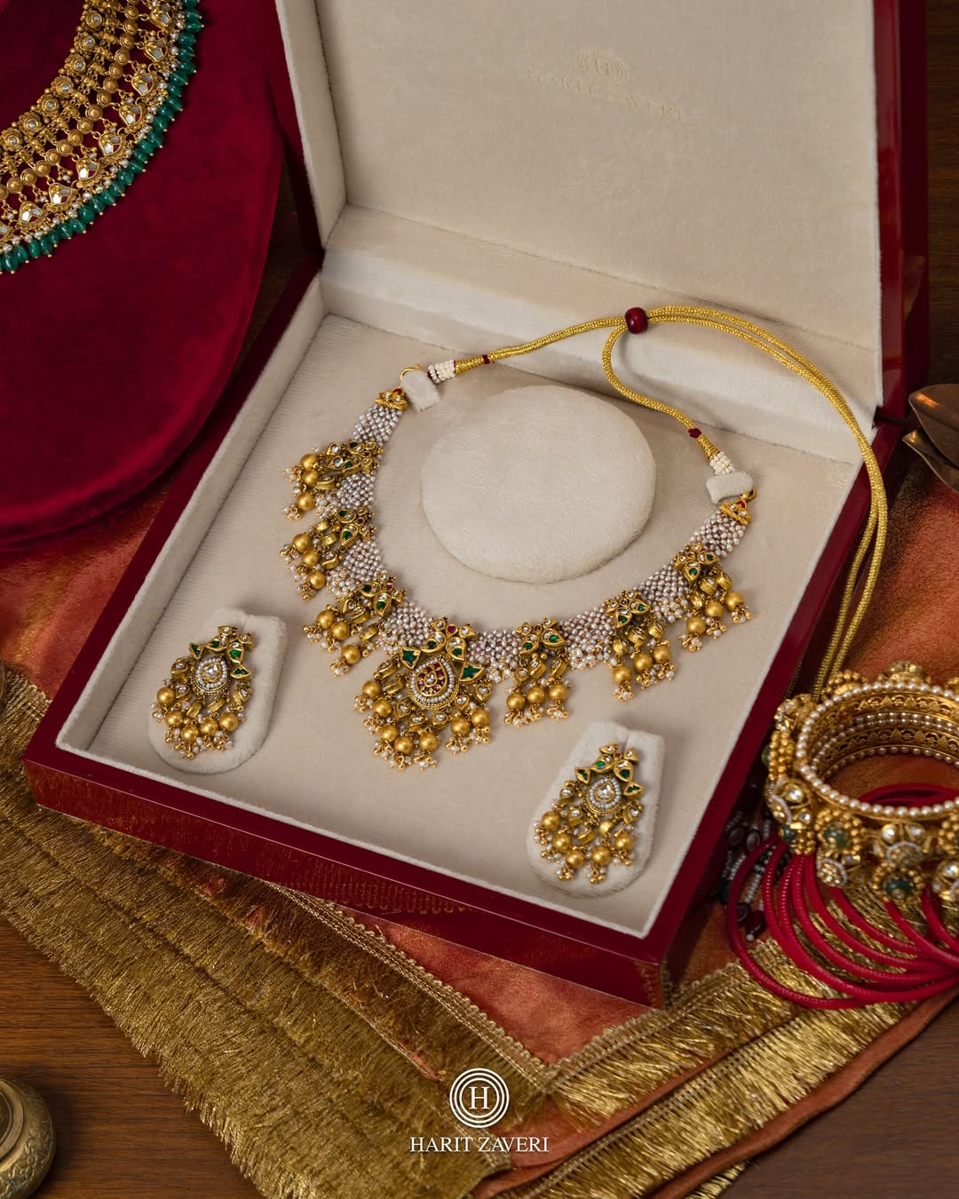 Pearl Studded Bird Design Gold Necklace From 'Haritzaveri Jewellers'