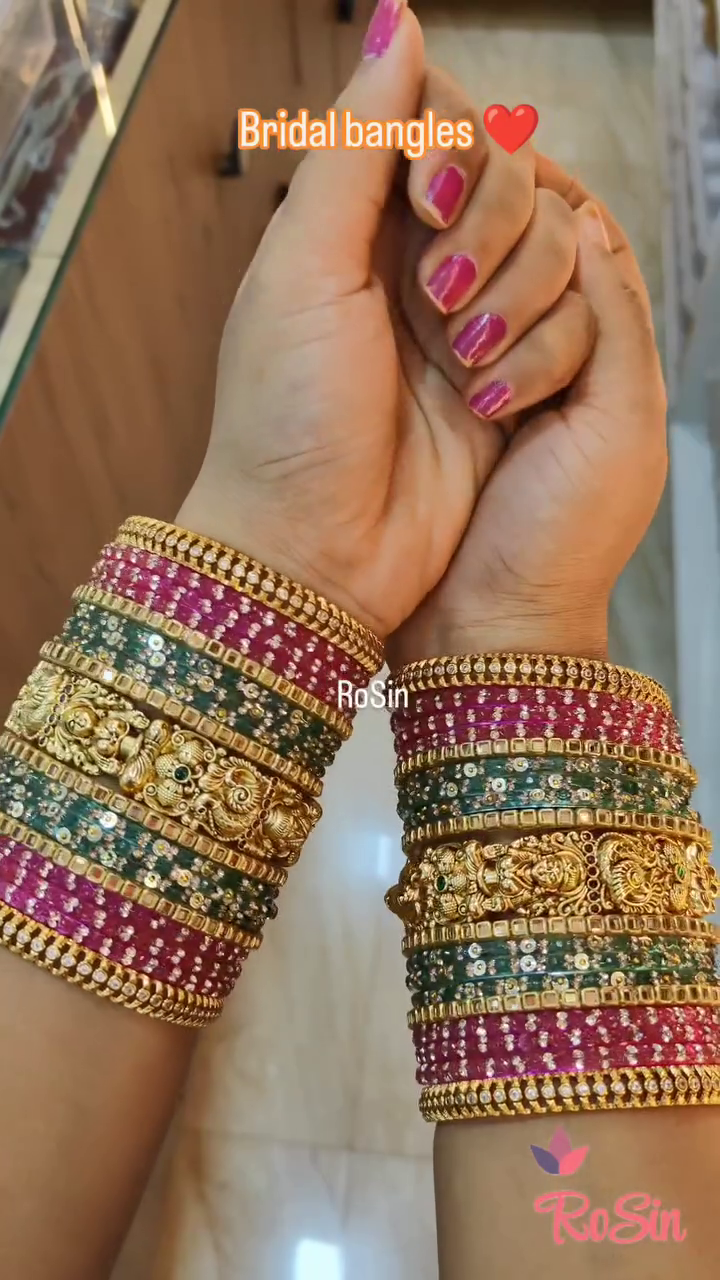 Traditional Bridal Glass Bangles Combo From 'Rosin Bangles'