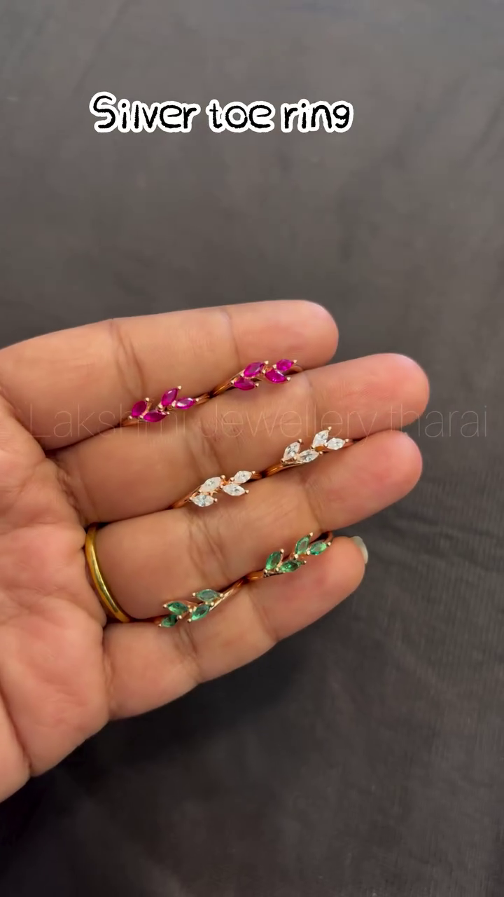 92.5 Silver Toe Rings From 'Lakshmi Jewellery Tharai'