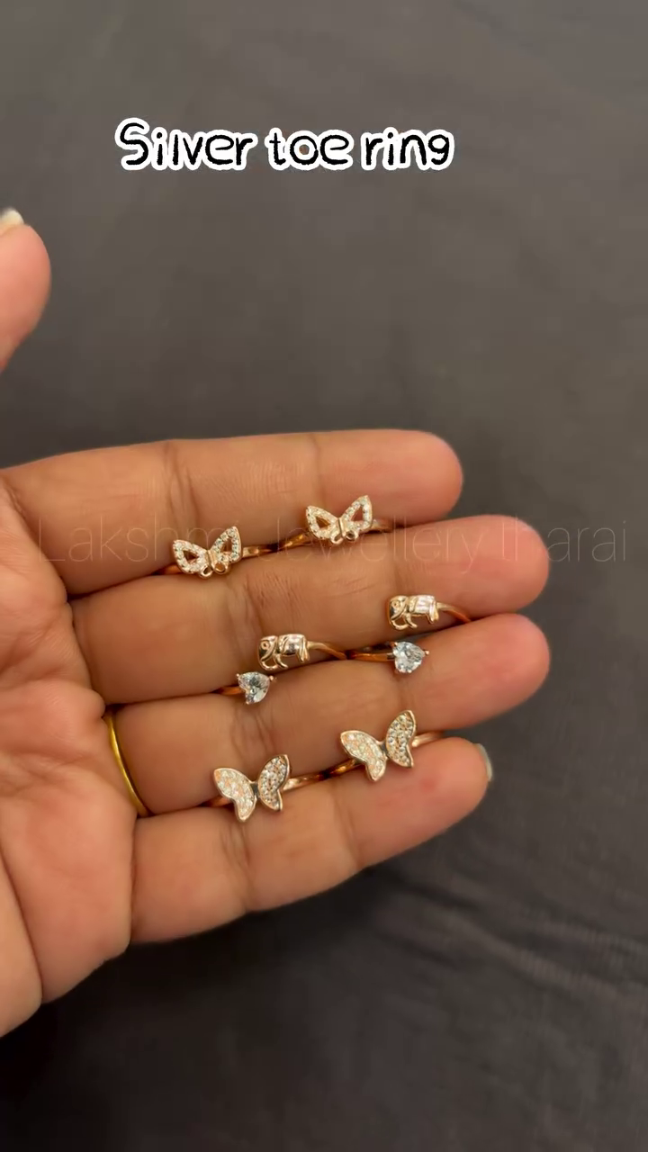 92.5 Silver Toe Rings From 'Lakshmi Jewellery Tharai'