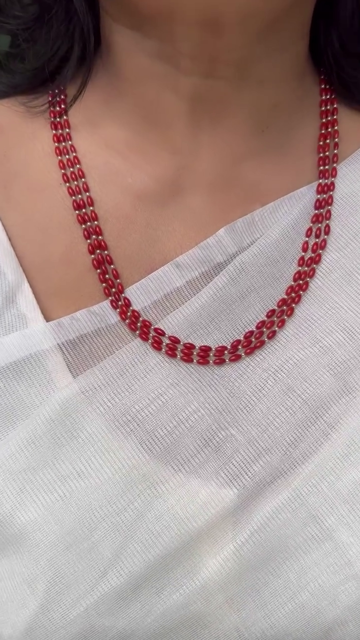 Beautiful Layered Coral Chain From 'Pobox'