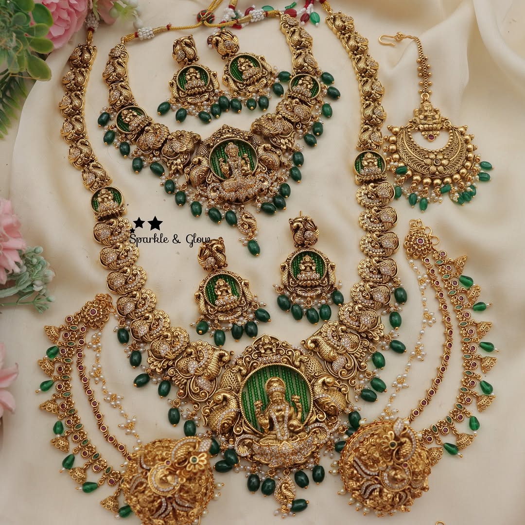 Temple Bridal Jewellery Sets From 'Sparkles By Archana'